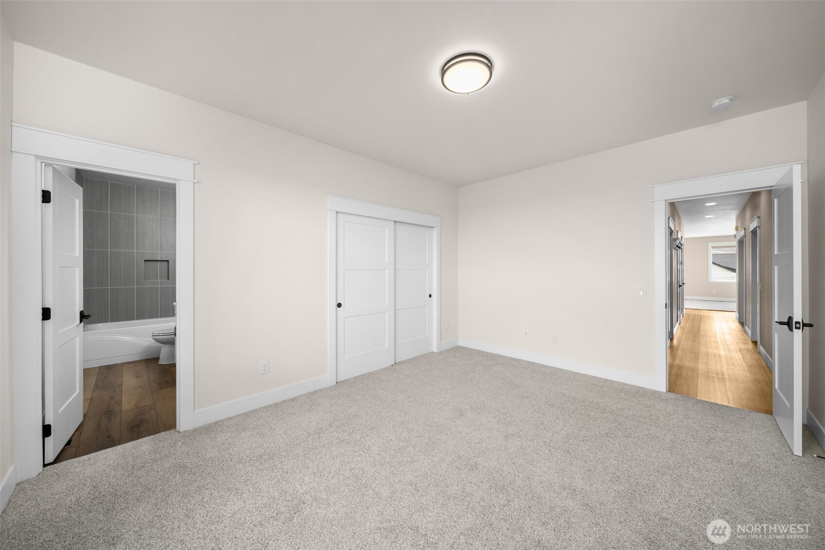 821 S Mary Avenue Property Photo 23