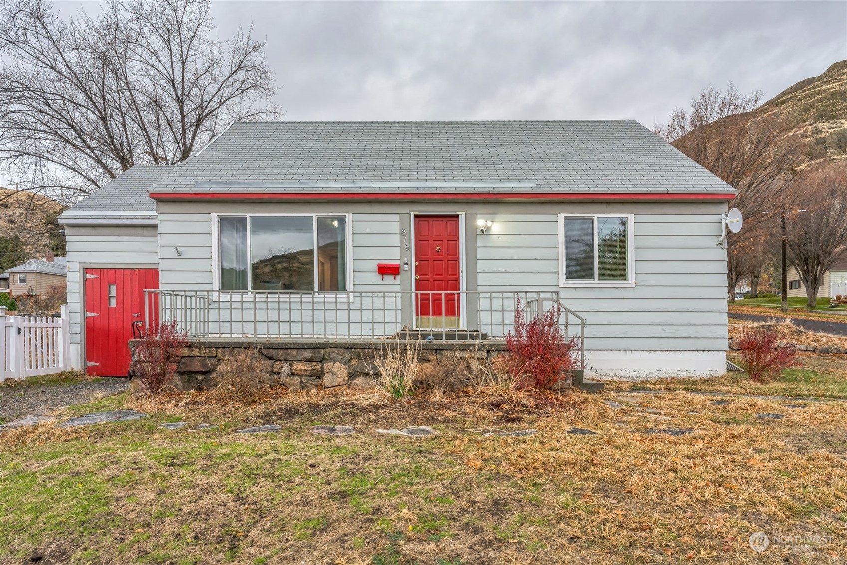 210 Stevens Avenue Property Photo 1