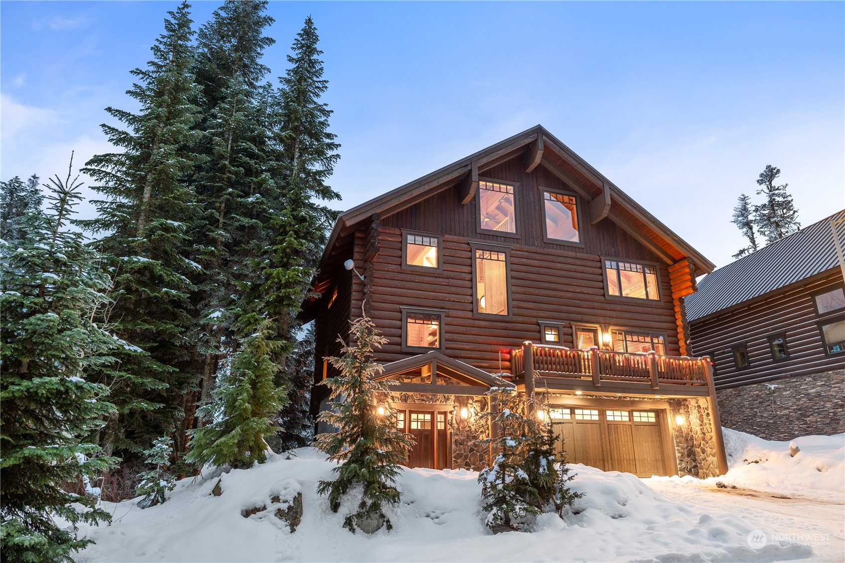 6 Summit Way Property Photo