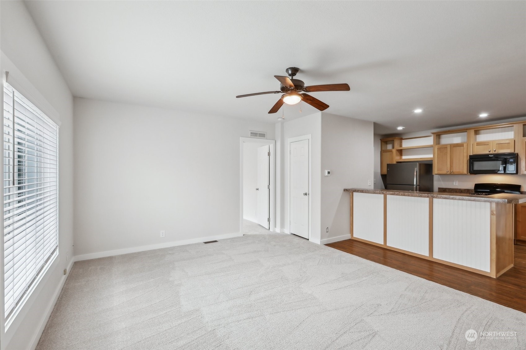 2610 E Section Street 15 Property Photo 6