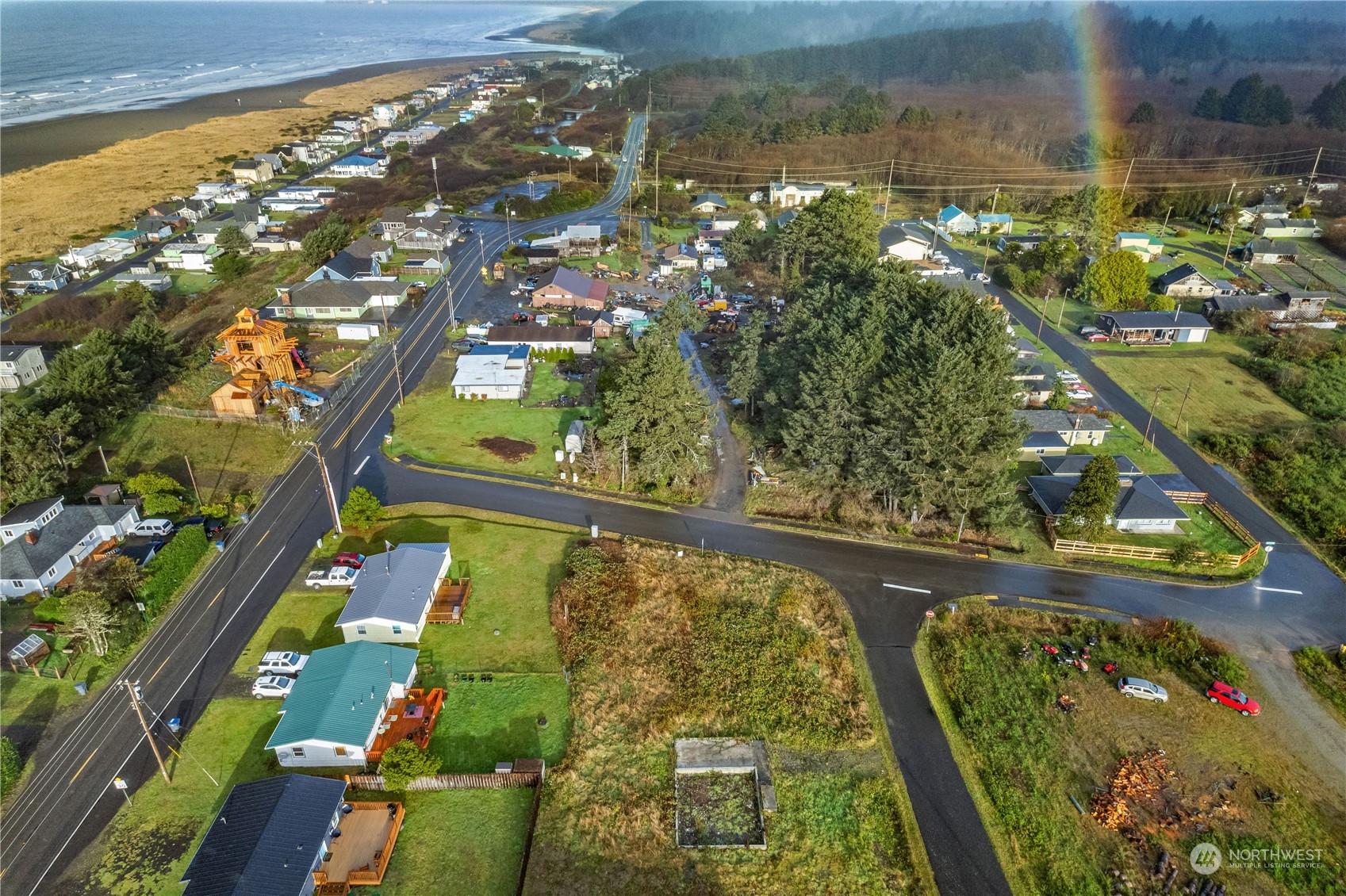 4769 Seaview Way Property Photo 4
