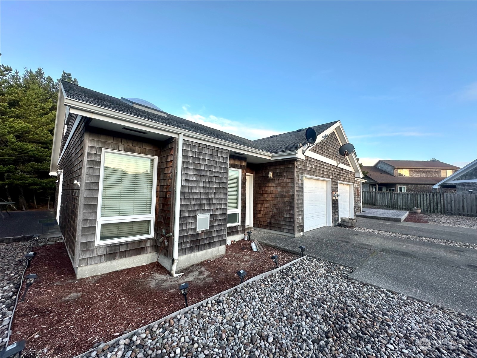146 28th Street Property Photo 3