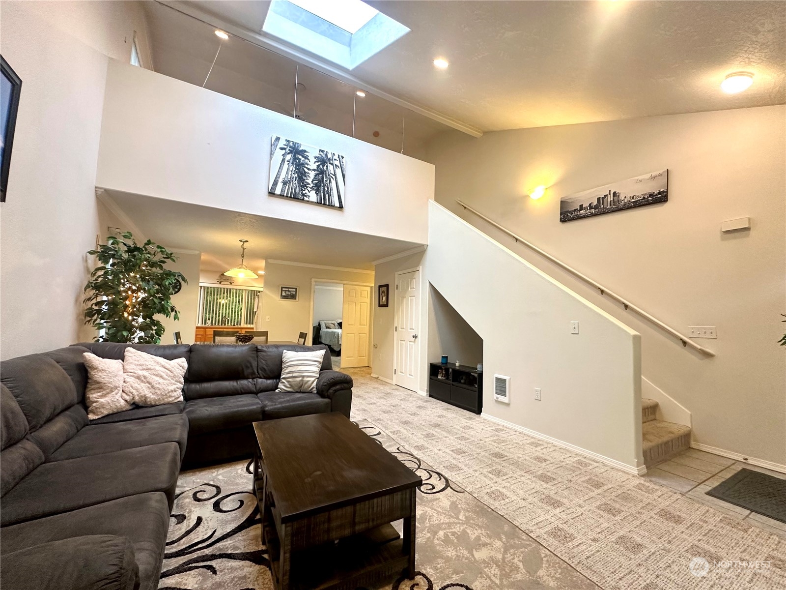 146 28th Street Property Photo 8