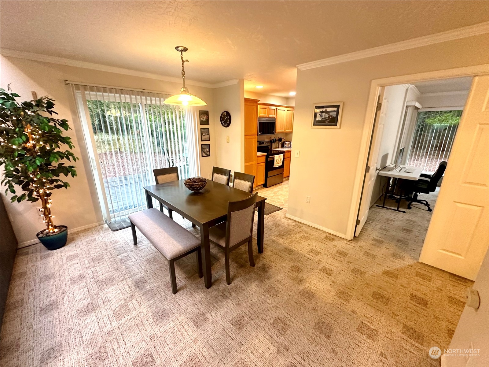 146 28th Street Property Photo 9