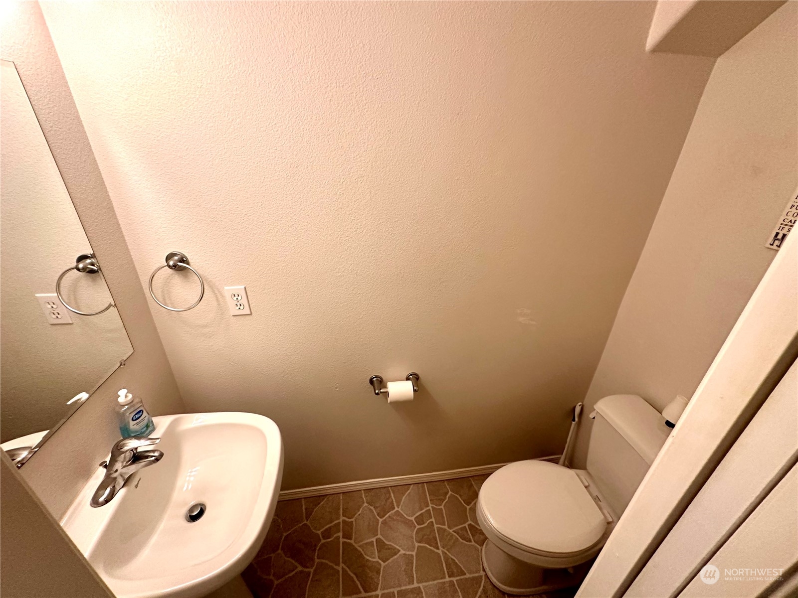 146 28th Street Property Photo 20