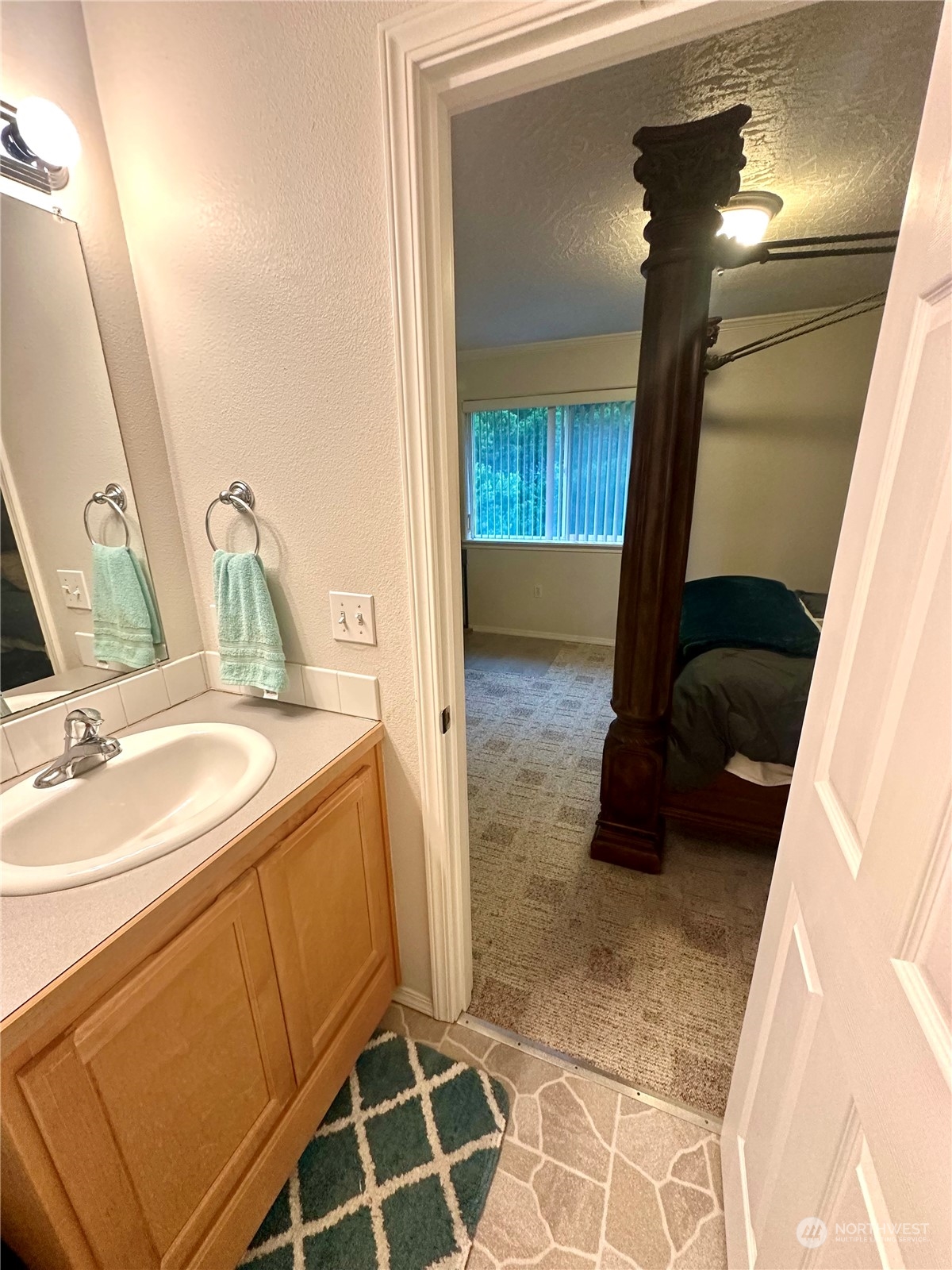 146 28th Street Property Photo 38