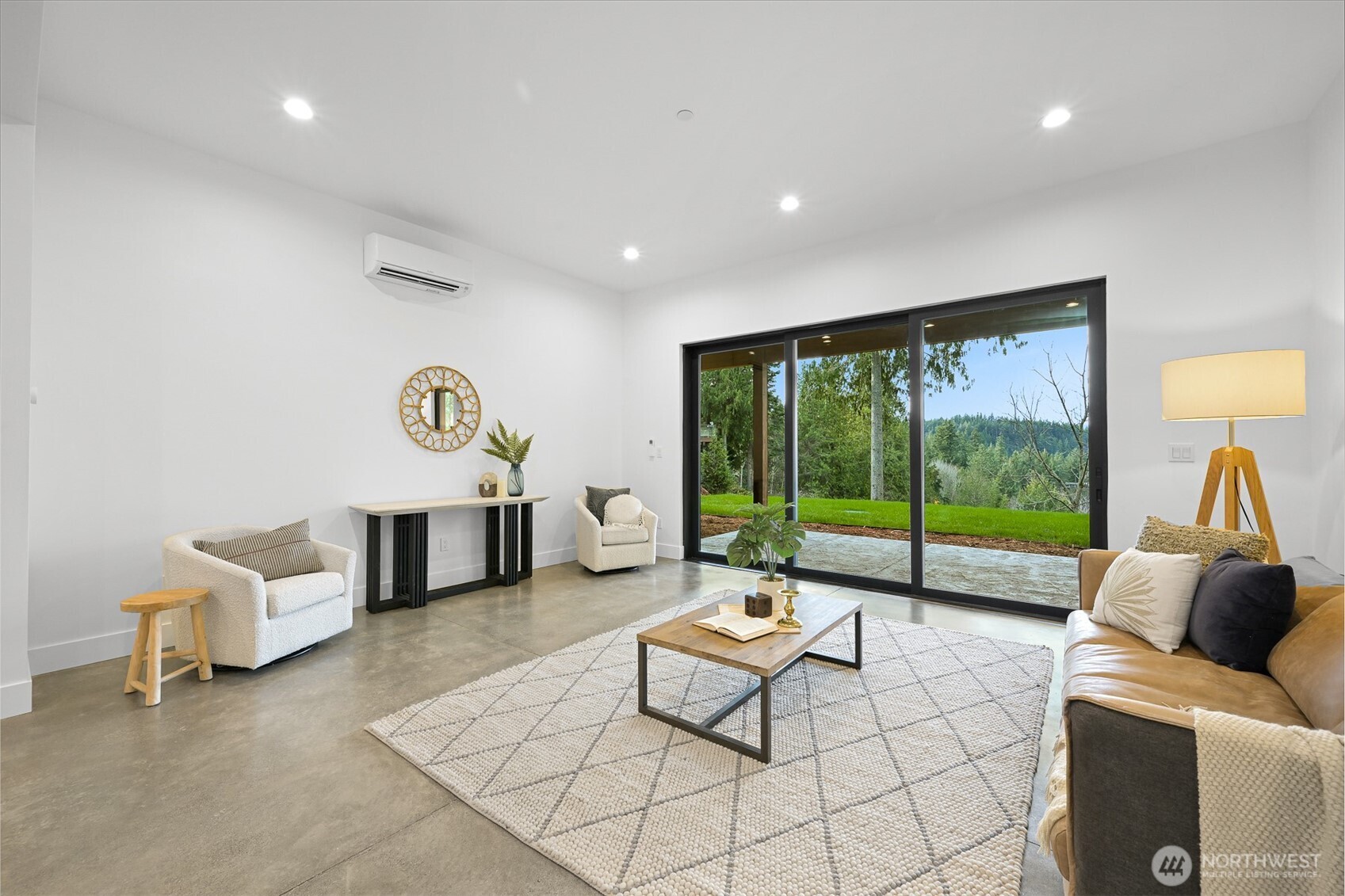 166 Soundview Drive Property Photo 35