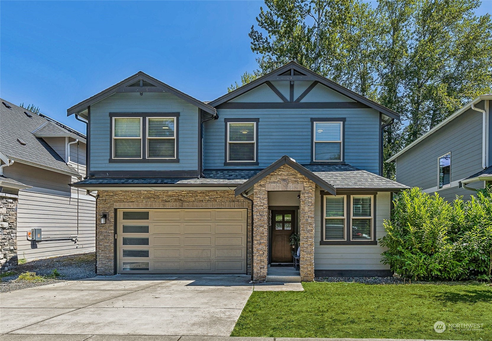 13723 26th Place Property Photo
