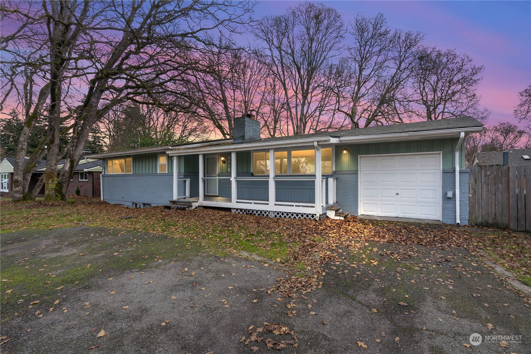 5916 86th Street Property Photo 4
