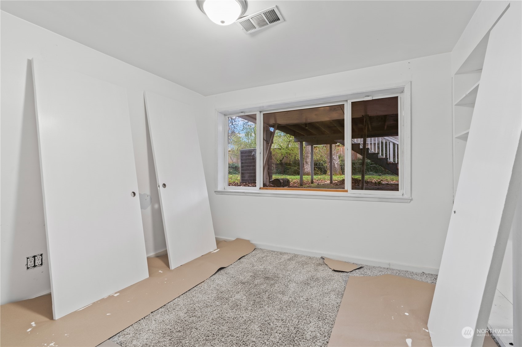 5916 86th Street Property Photo 24