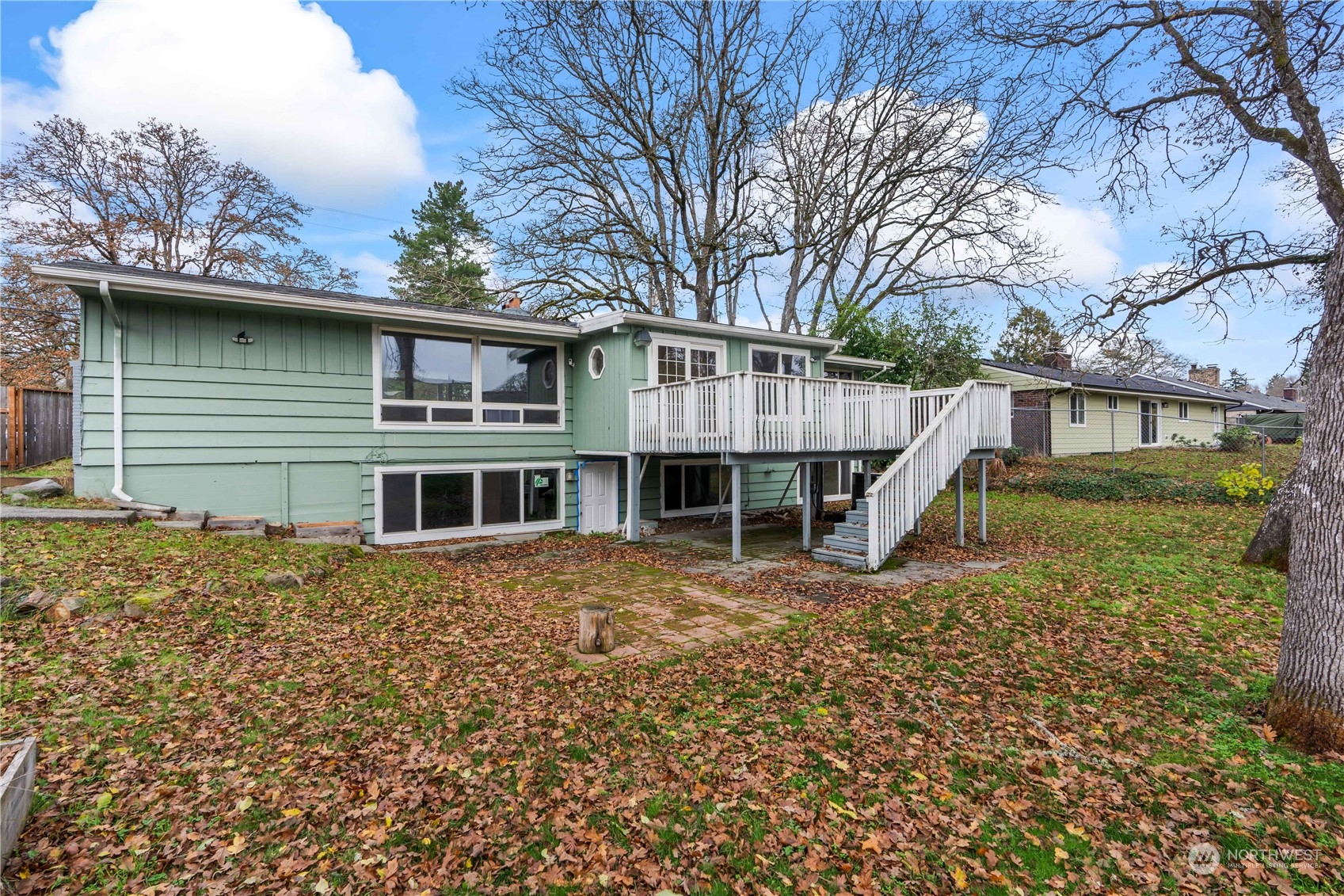 5916 86th Street Property Photo 30