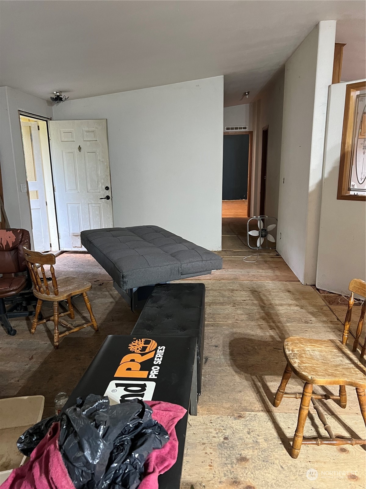 901 Ruby Valley Court Property Photo 27