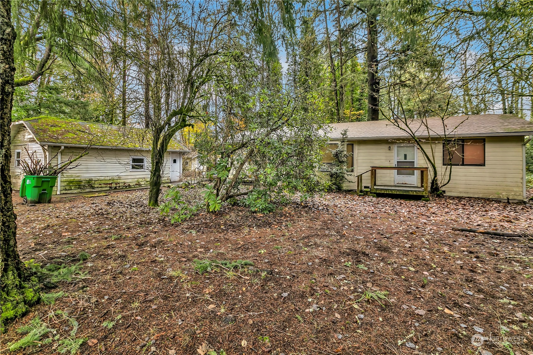 1223 Miller Avenue Property Photo 1