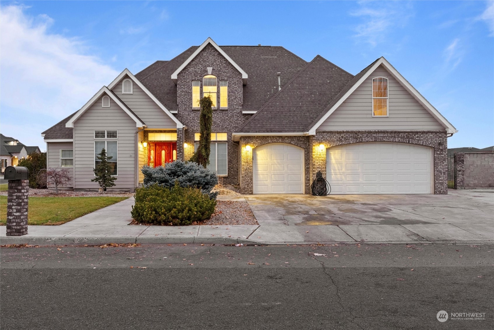 1205 E Rainier Street Property Photo