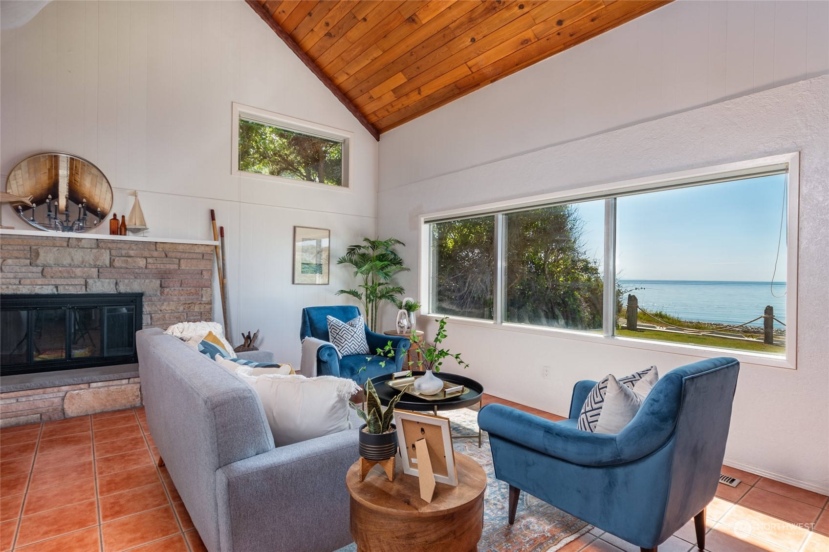 562 Pebble Beach Drive Property Photo 20