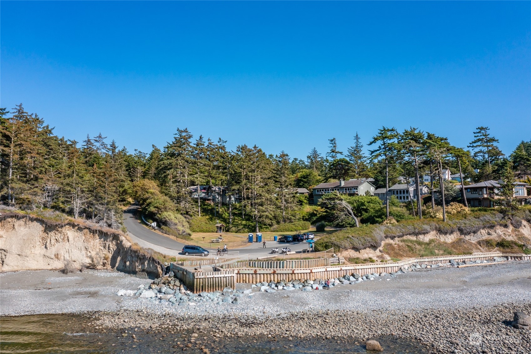 562 Pebble Beach Drive Property Photo 36