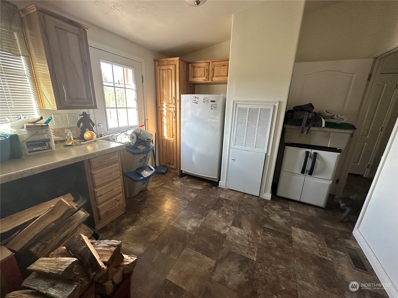 706 Centerville Highway Property Photo 24