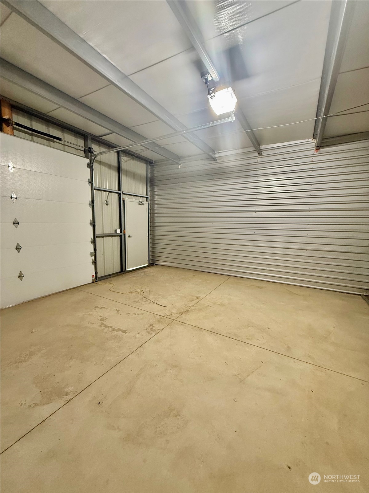 5 Stampede Business Park Property Photo 10