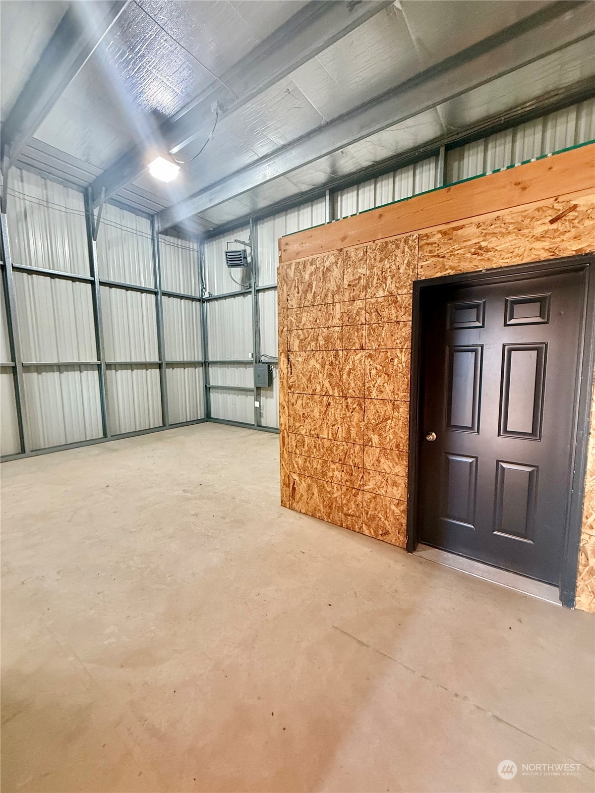 5 Stampede Business Park Property Photo 17