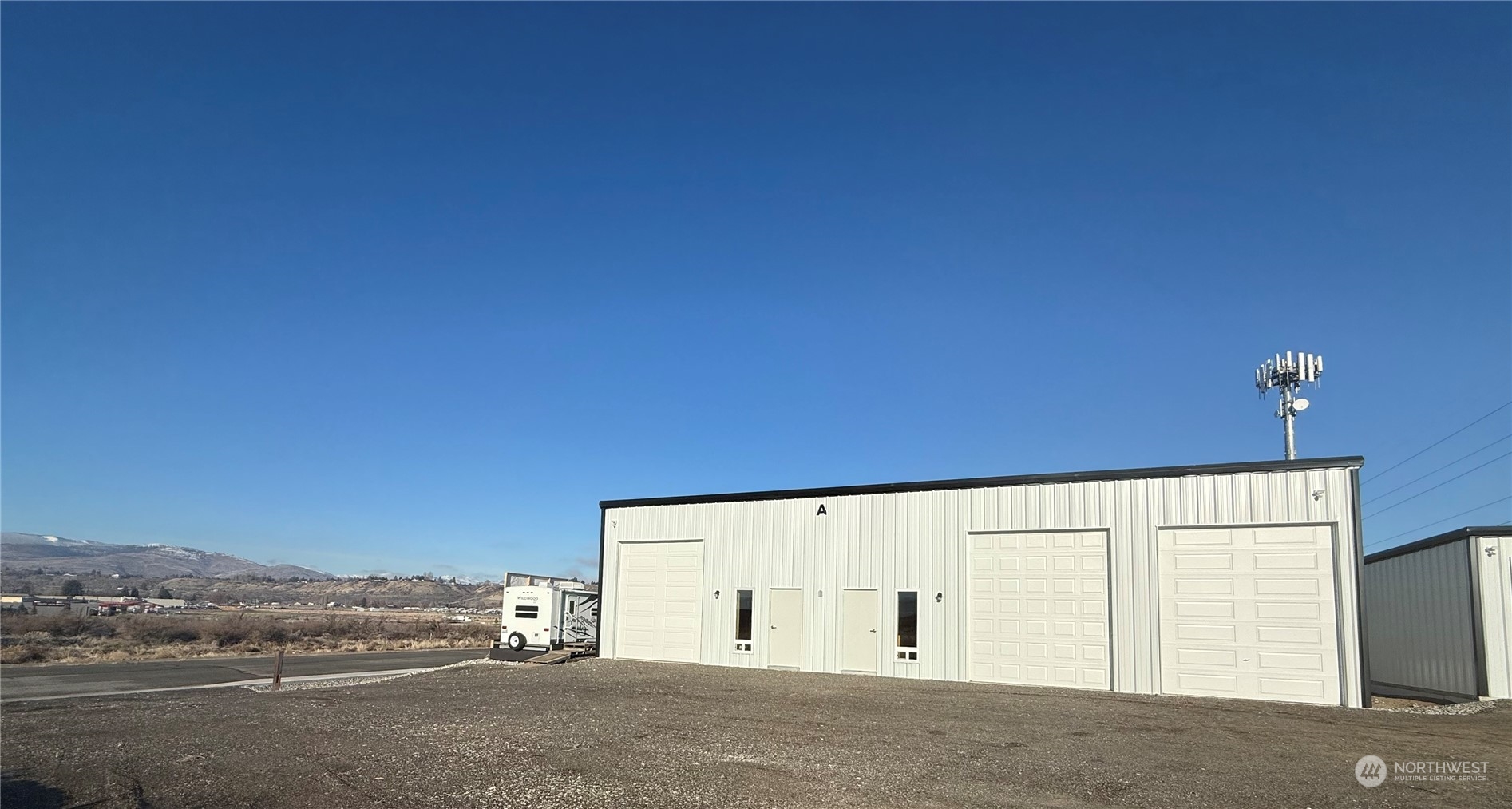 5 Stampede Business Park Property Photo 20