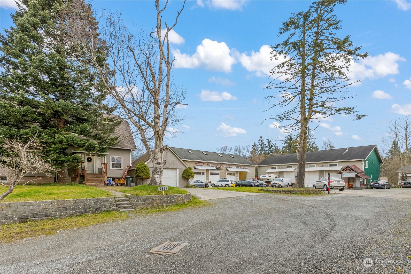 5562 Guide Meridian Property Photo