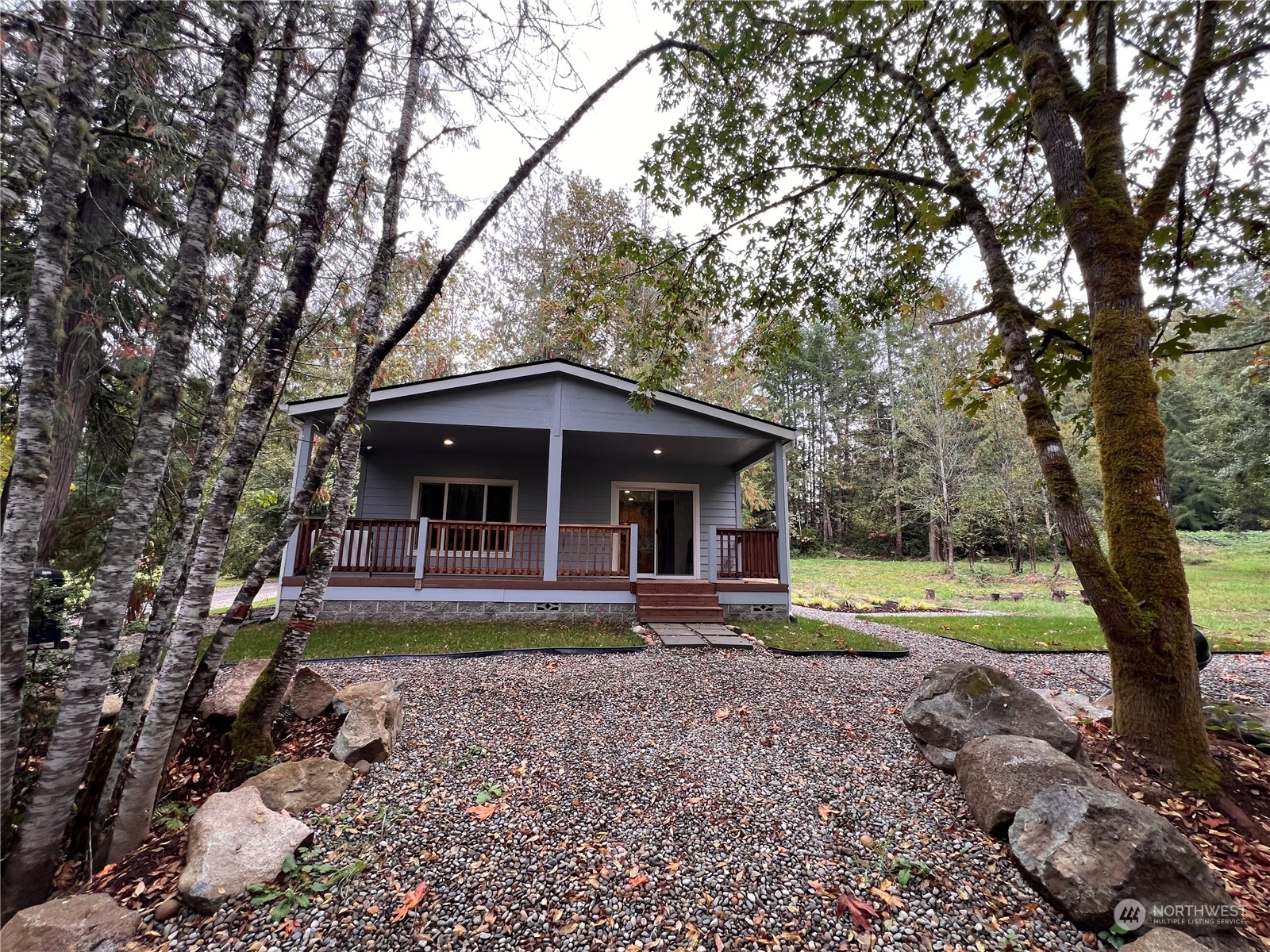 16818 57 Street Property Photo