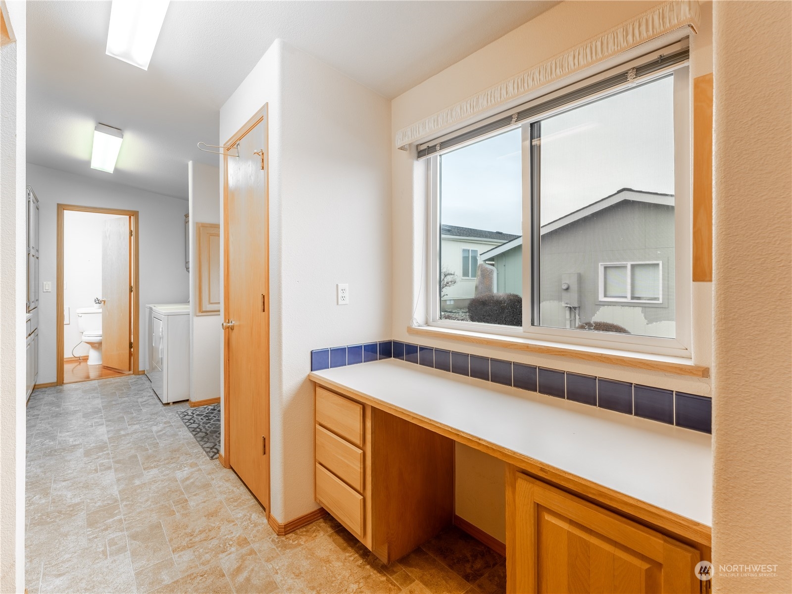 513 Ne Monterey Drive Property Photo 18