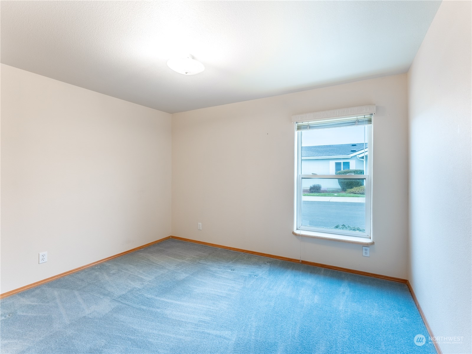 513 Ne Monterey Drive Property Photo 27