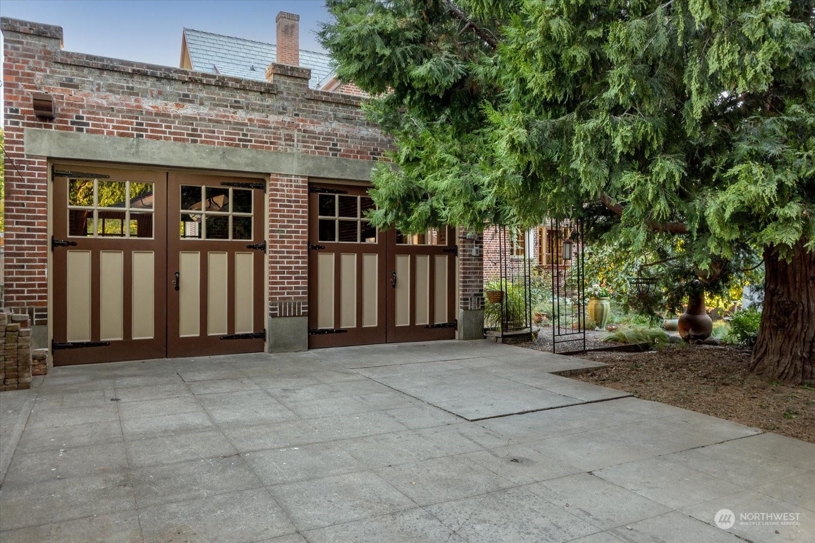 1003 Boyer Avenue Property Photo 38