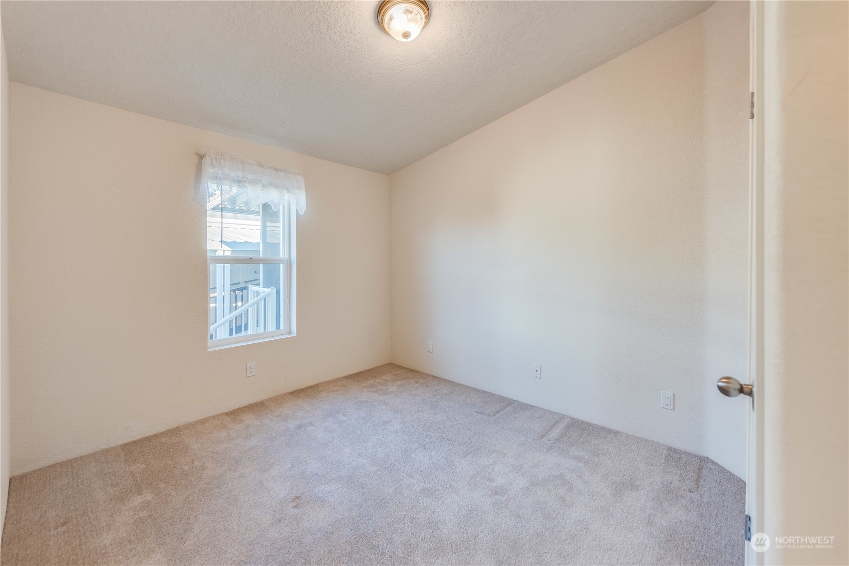 14727 43rd Avenue 27 Property Photo 24