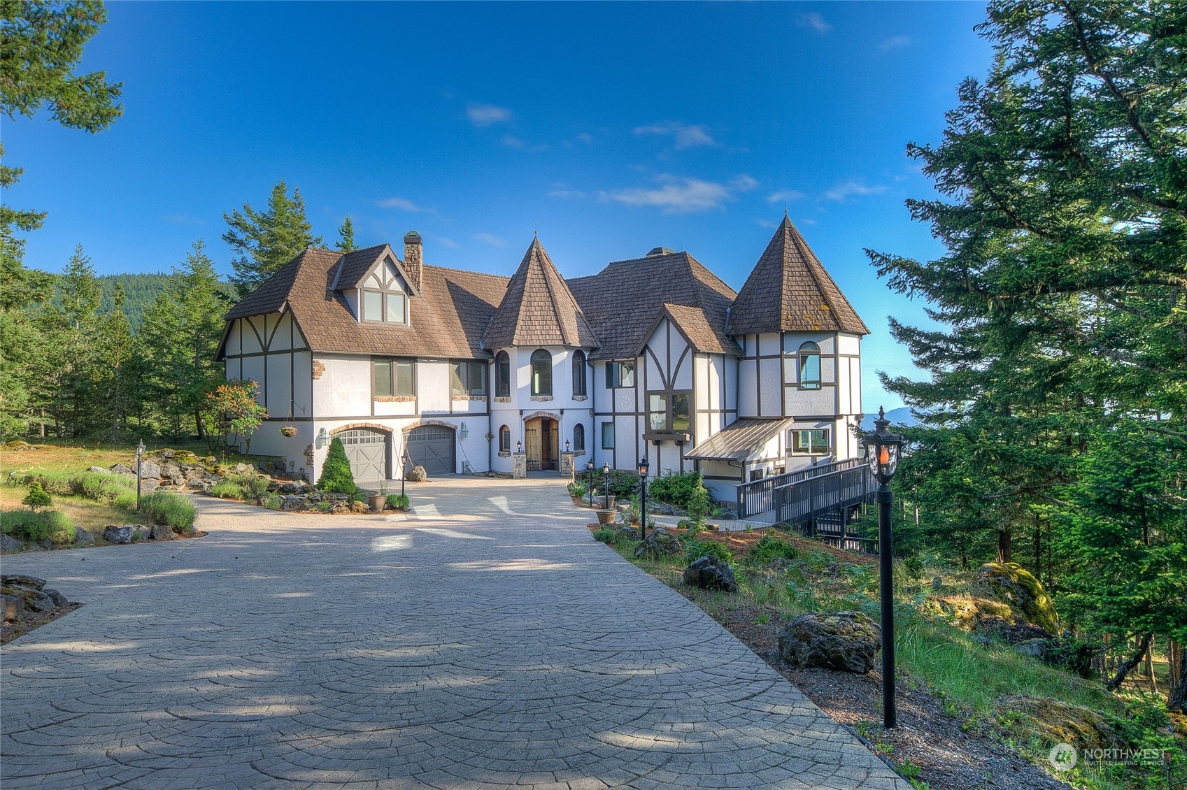65 Aerie Road Property Photo