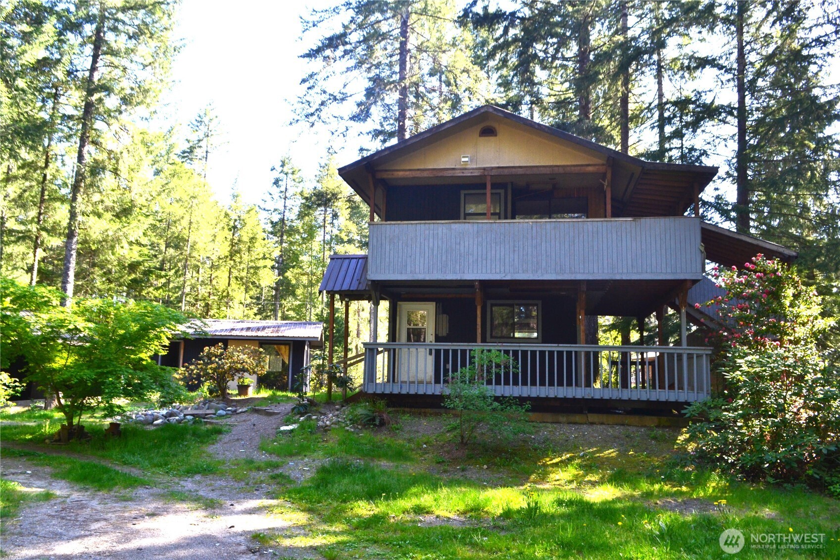 110 Ne Collins Drive Property Photo