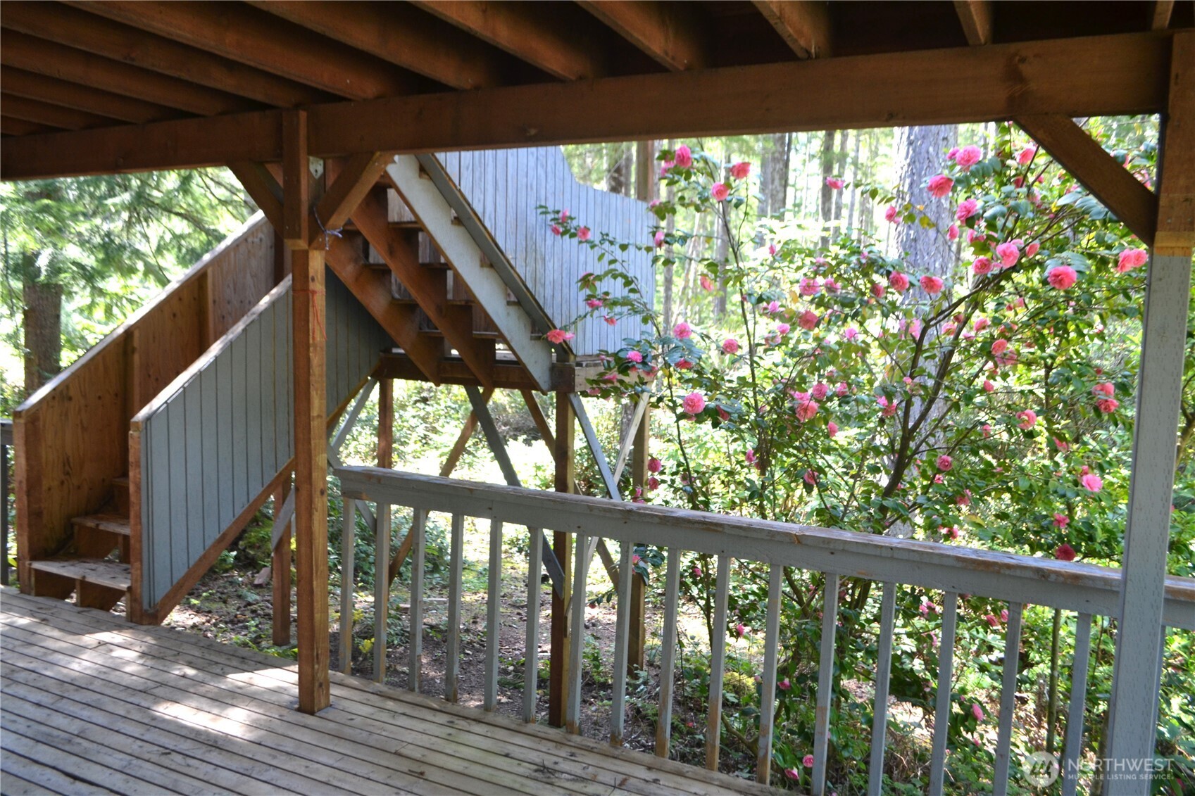 110 Ne Collins Drive Property Photo 1