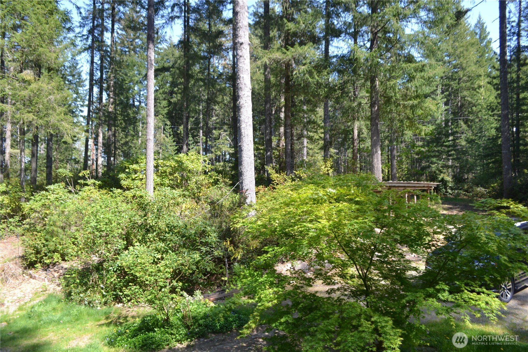 110 Ne Collins Drive Property Photo 3