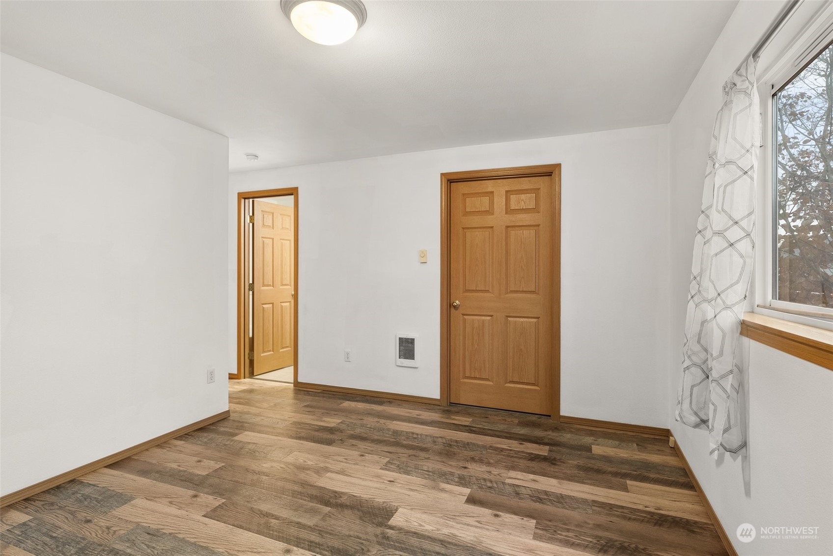 1355 Sw William Avenue Property Photo 10