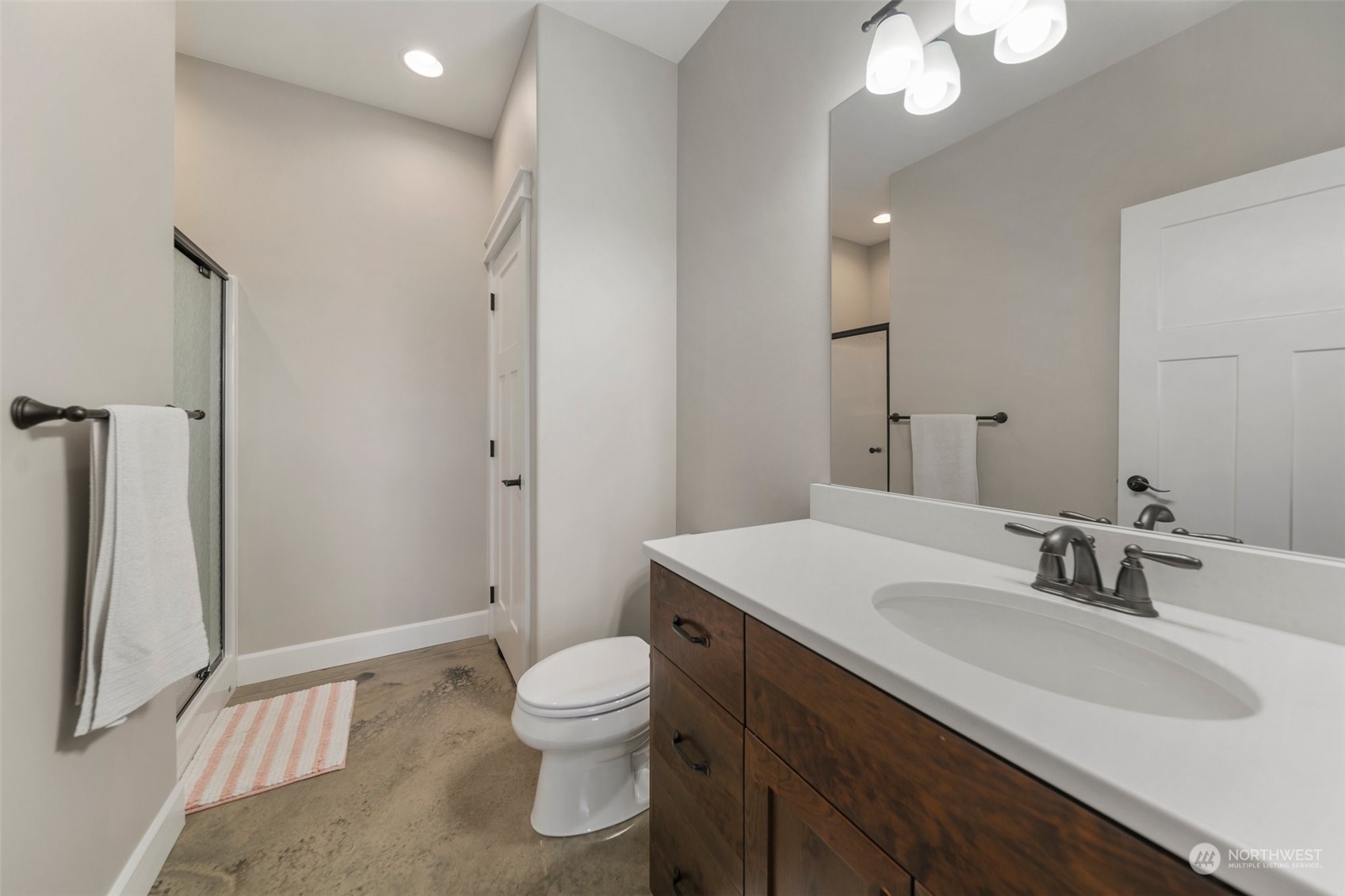 11 Holcomb Drive Property Photo 30