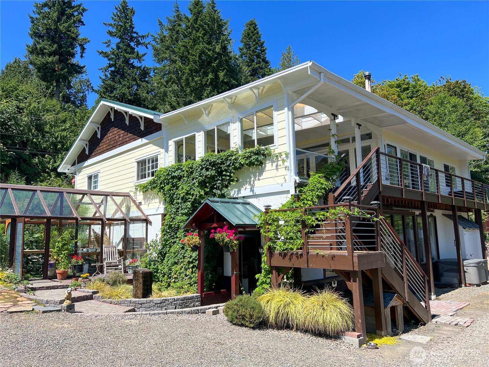 7251 Oak Bay Road Property Photo 1