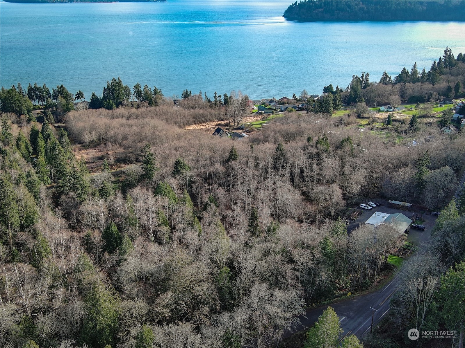 7251 Oak Bay Road Property Photo 12