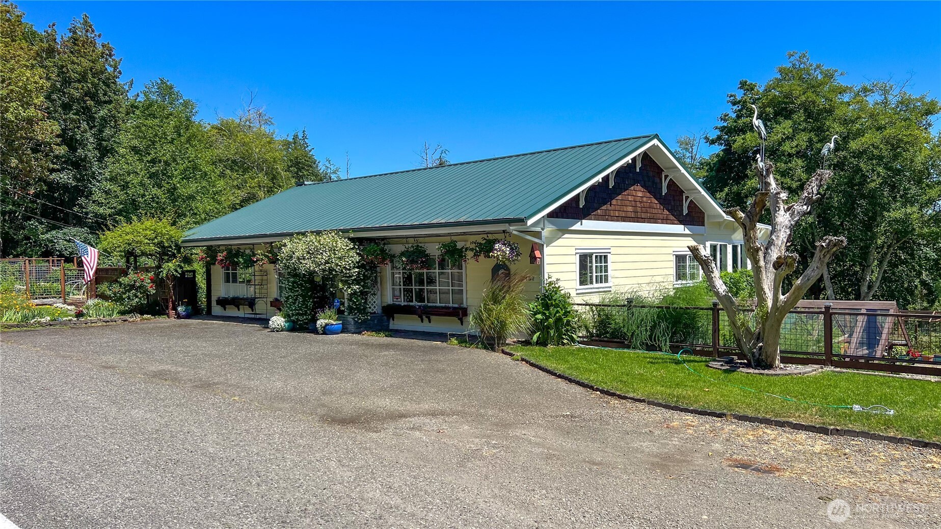7251 Oak Bay Road Property Photo 39
