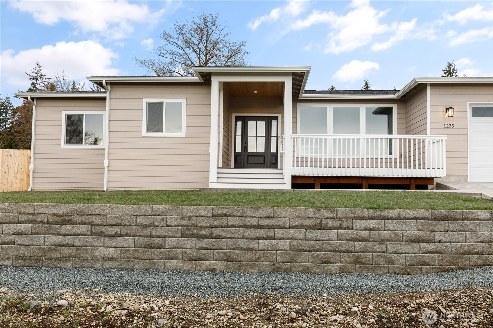 1235 Rosemont Drive Property Photo 33