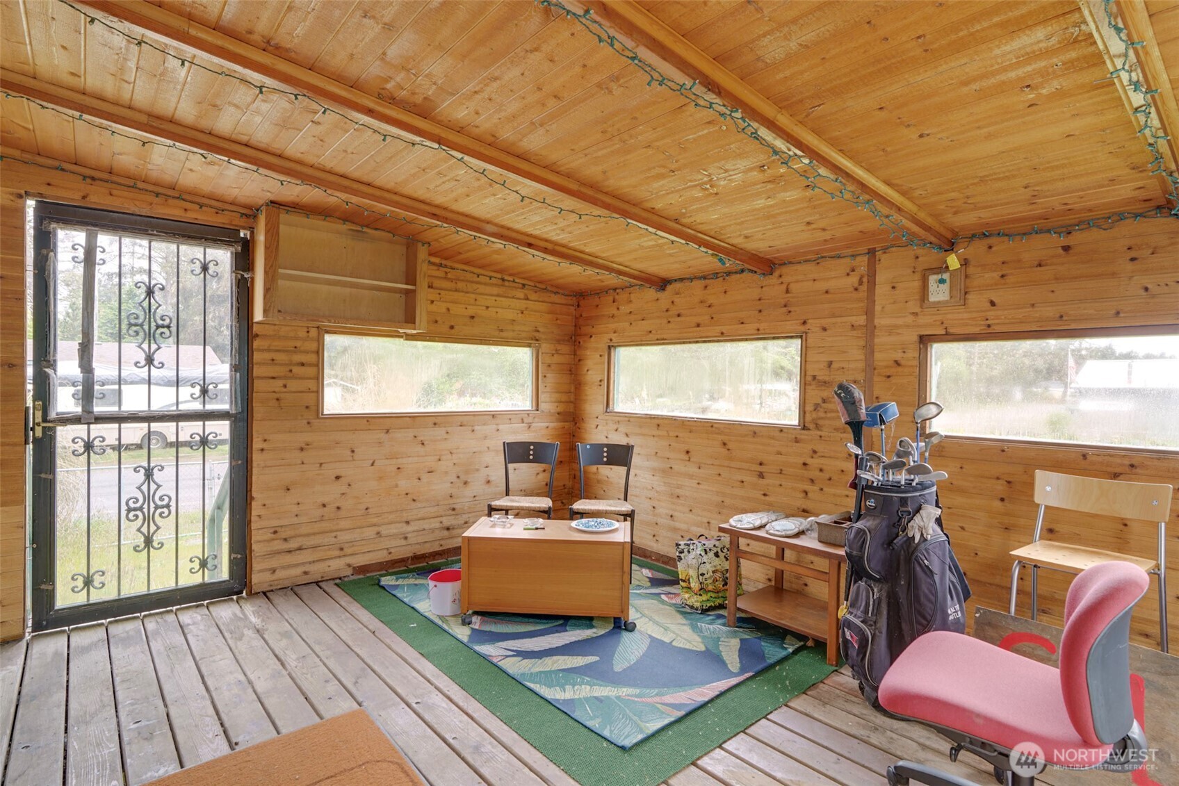 24502 V Lane Property Photo 1