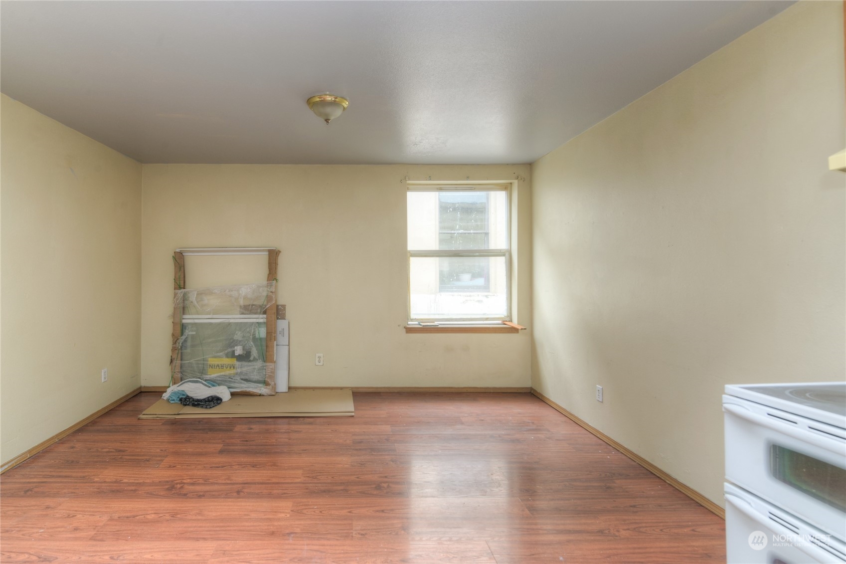 213 4th Avenue Property Photo 22