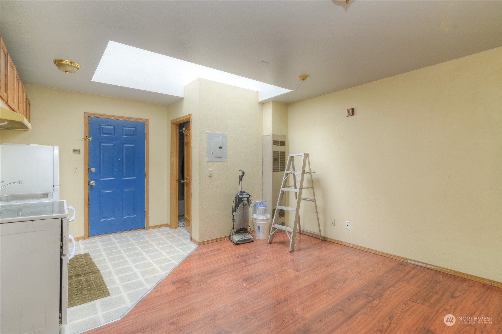 213 4th Avenue Property Photo 24