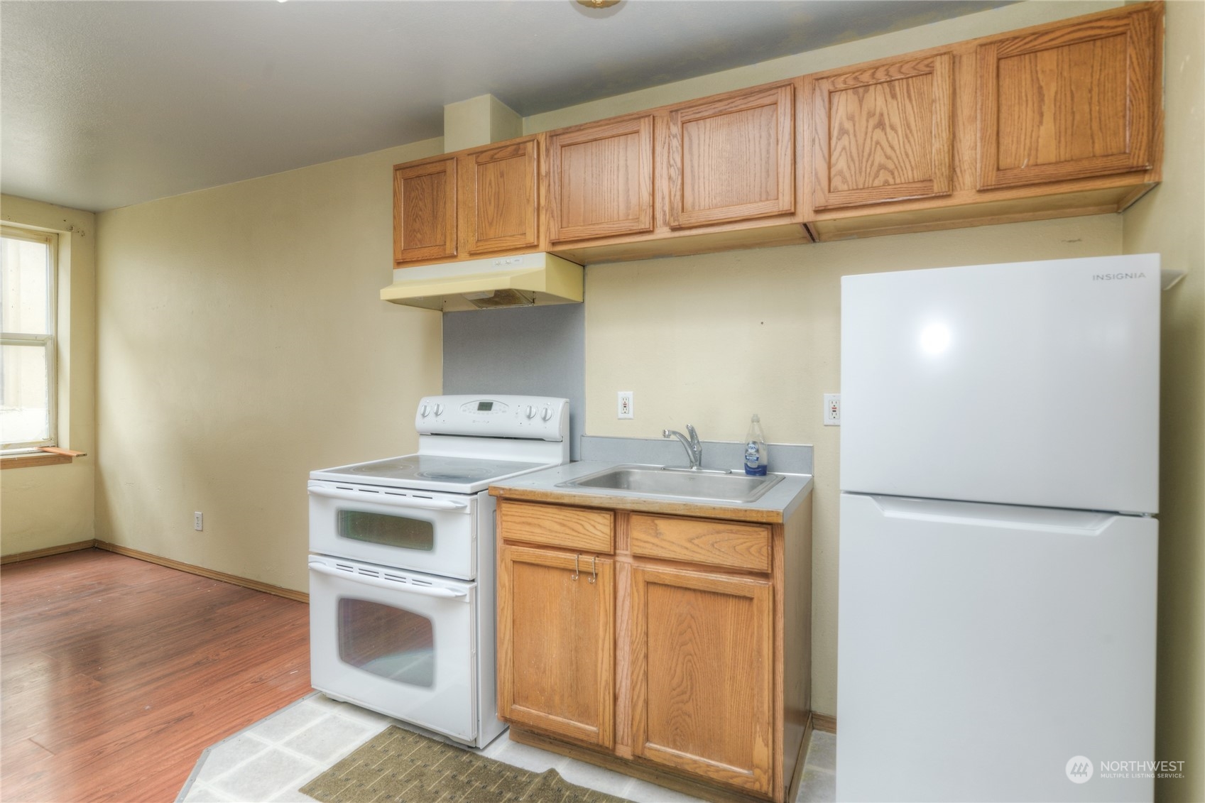 213 4th Avenue Property Photo 25