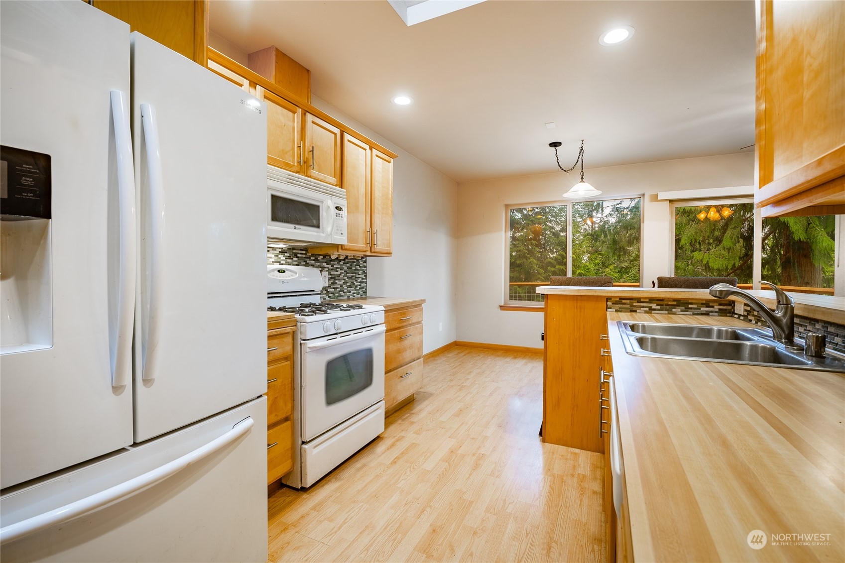 2940 Cedar Avenue Property Photo 10