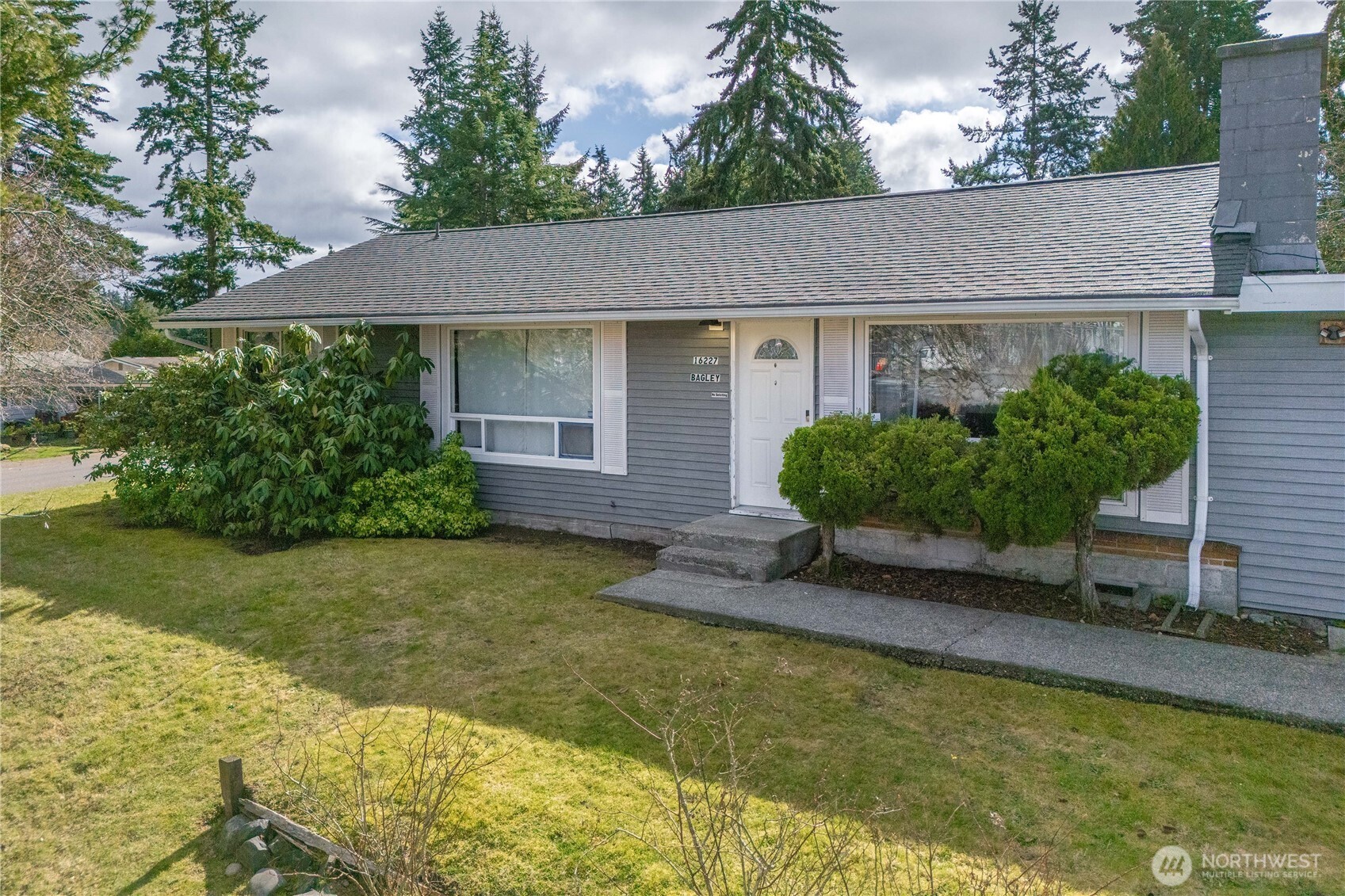 16227 Bagley Place Property Photo