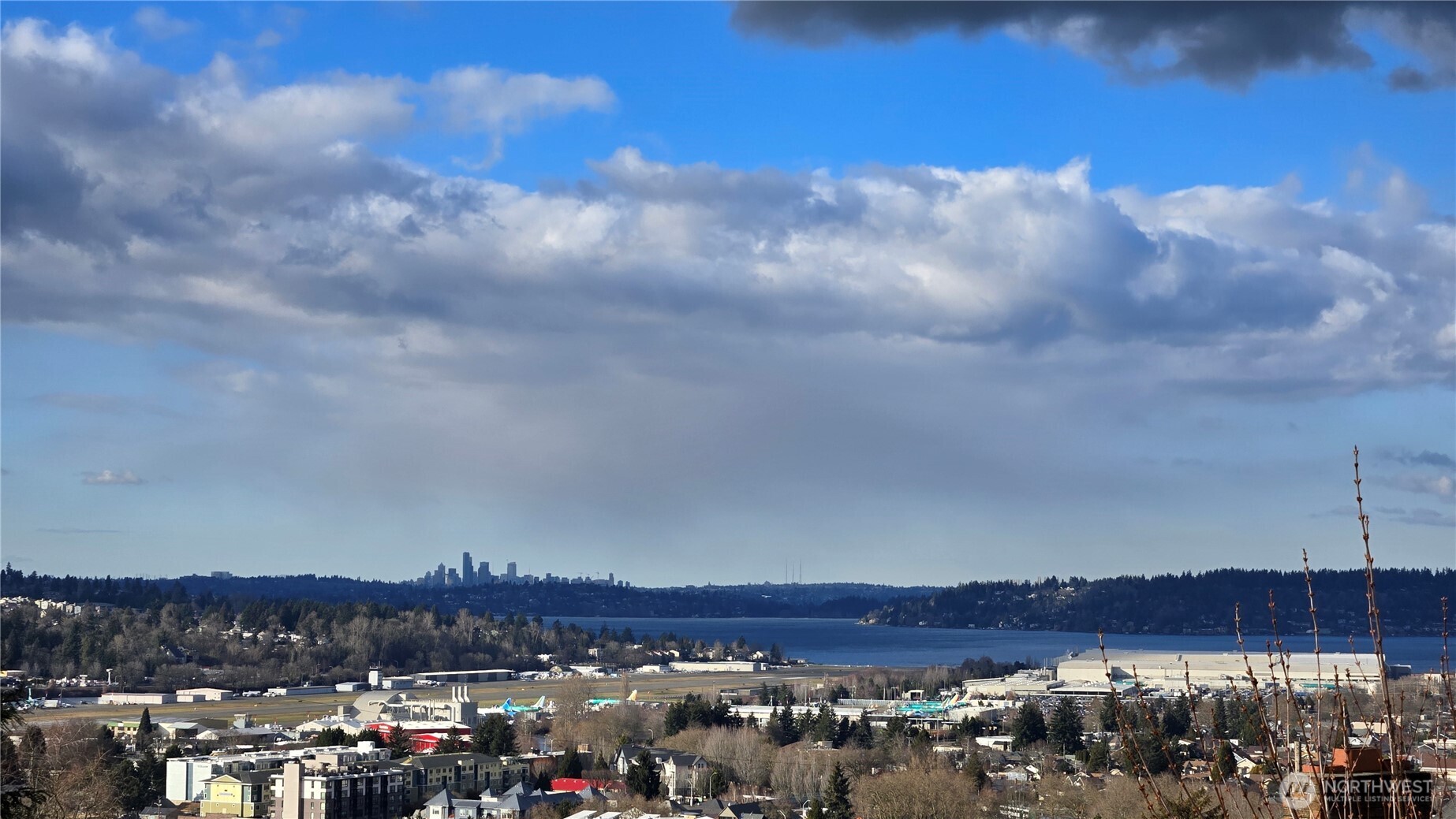 508 Renton Avenue Property Photo