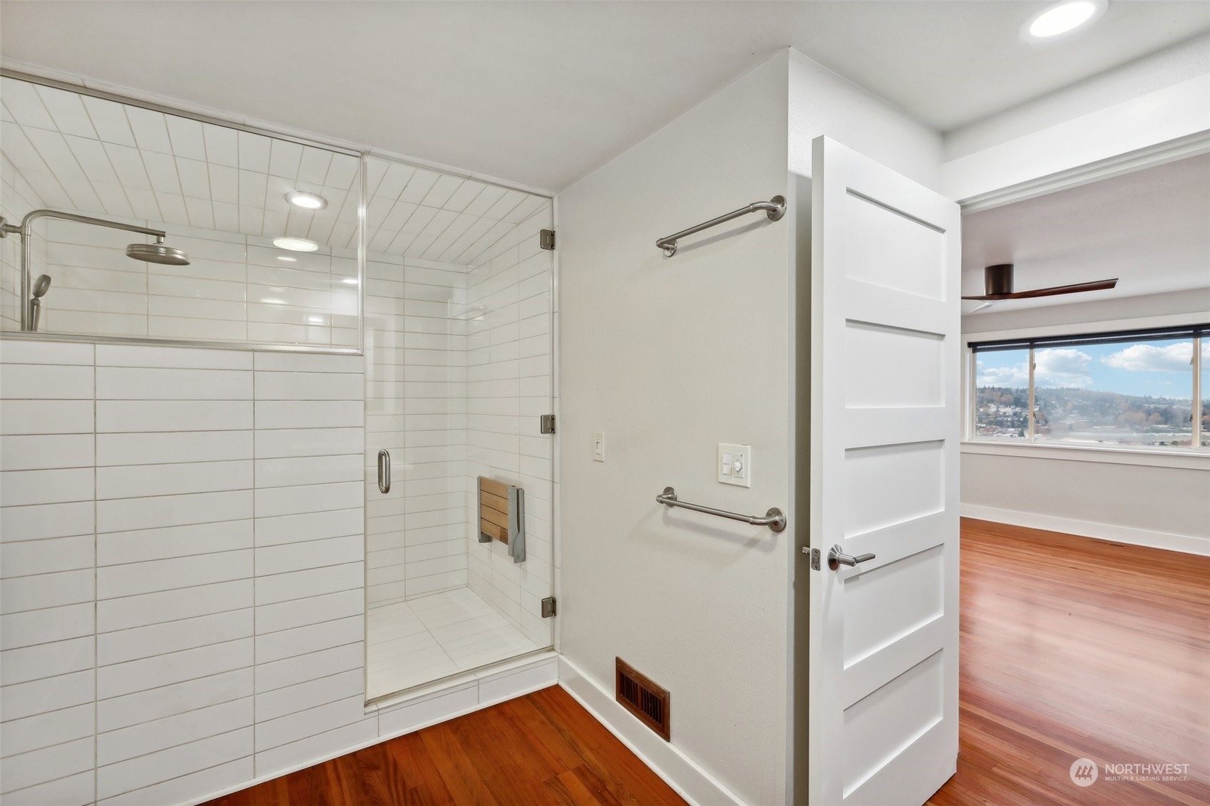 508 Renton Avenue Property Photo 14
