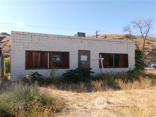 630 Columbia Avenue Property Photo