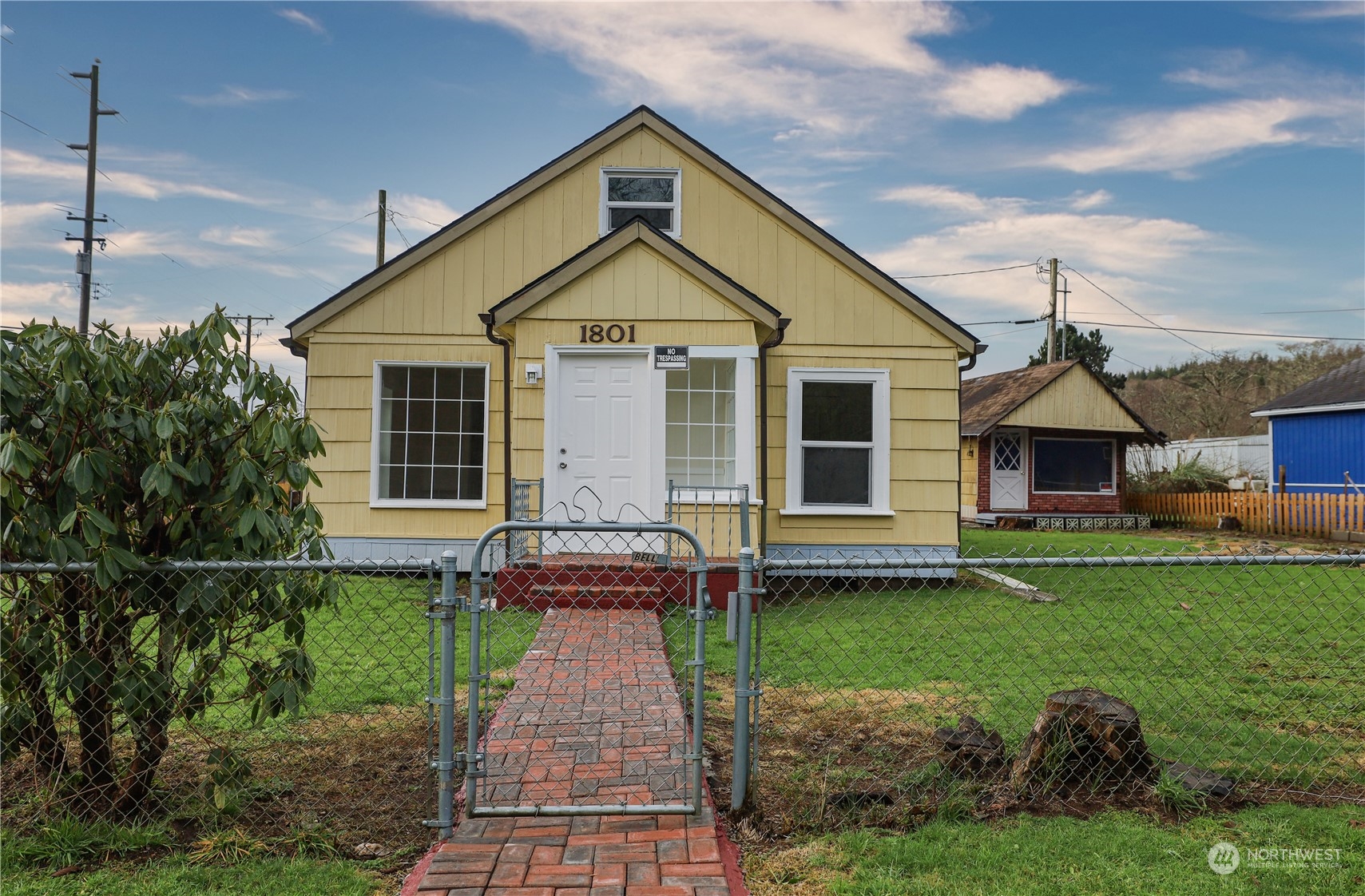 1801 Broadway Avenue Property Photo